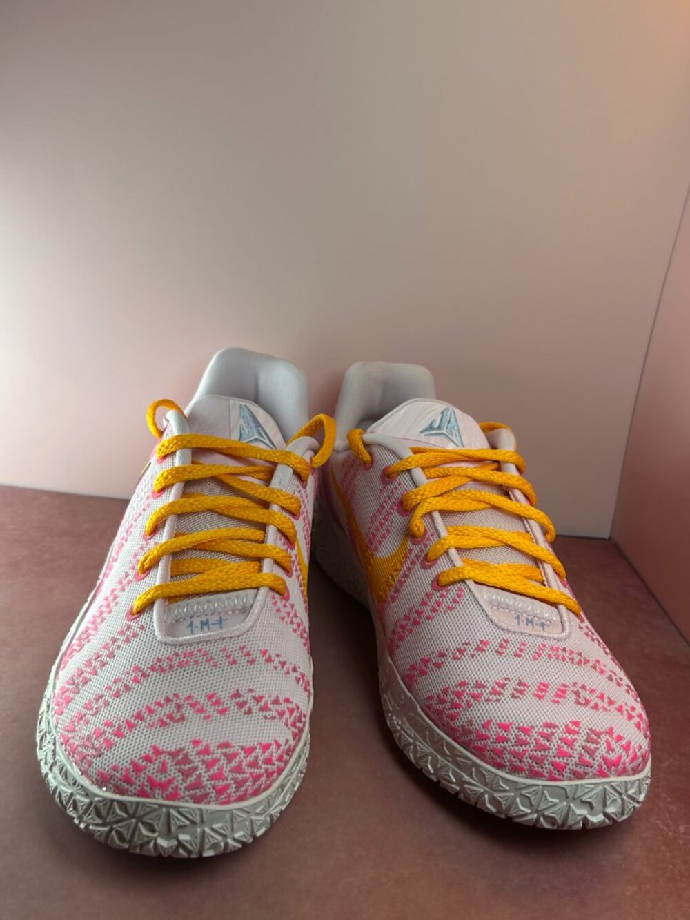 NIKE JA 3 GS (7Y) - Picture 2 of 13